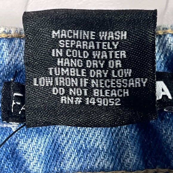 NWT FashionNova Take Me To The Concert Denim Jean Distressed Shorts Size 29 - Picture 5 of 12